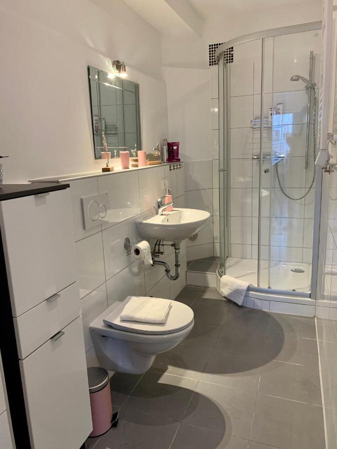 Apartment Heimat: Cozy Altstadt With Netflix & Wlan Fulda