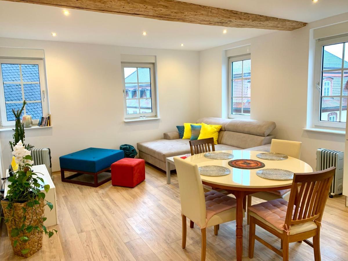 Apartment Heimat: Cozy Altstadt With Netflix & Wlan Fulda